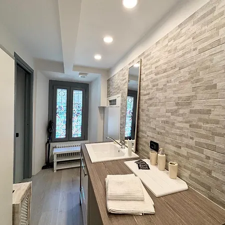 La Casa Di Ale アパート コモ